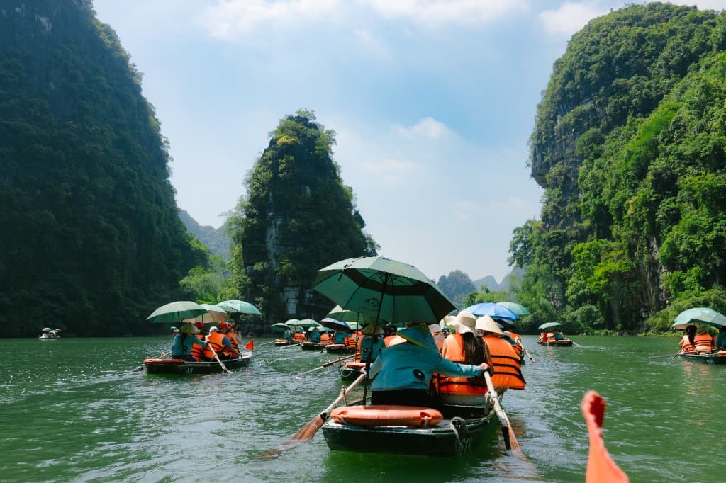 Vietnam Tourist Visa Assistance - Curatrix Private Limited